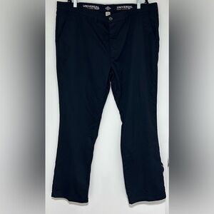 St John’s Bay Men’s Black Universal Easy Care Pants Size 42 x 32